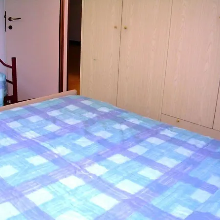 For 5 People In A With Swimming Pool Close To The Beach Lignano Sabbiadoro